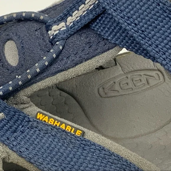 KEEN Boys Venice Blue Hiking Sports Sandals Waterproof Comfort' Size 1 - Picture 6 of 14
